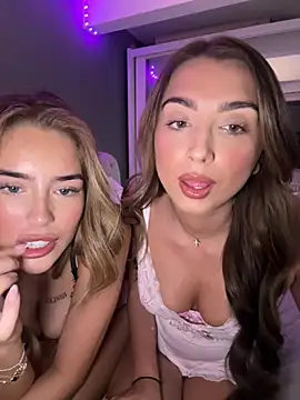 ellariverss online show from August 2026 11:46:02 PM