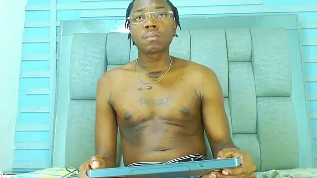 Snapshot of Black_Fire10 chatting on October 2025 07:59:01 PM Black Fire10 online show from October 2025 07:59:01 PM