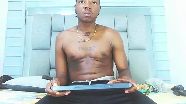 Black Fire10 online show from November 2025 07:29:02 PM