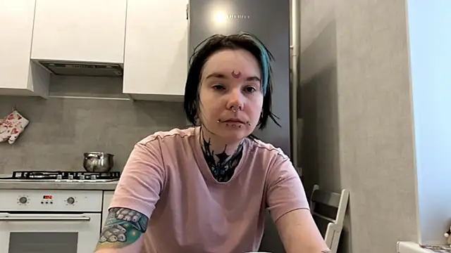 HighelikeGirl online show from February 2026 06:11:01 AM