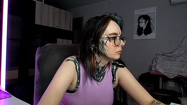 HighelikeGirl online show from November 2025 07:01:02 AM