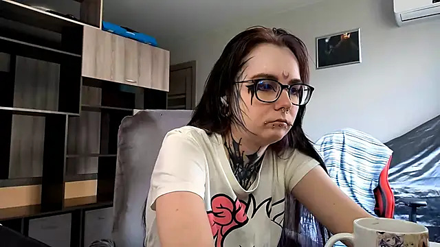 HighelikeGirl online show from September 2025 07:26:02 AM