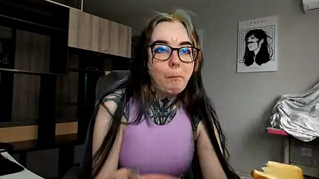 HighelikeGirl online show from November 2025 07:45:02 AM