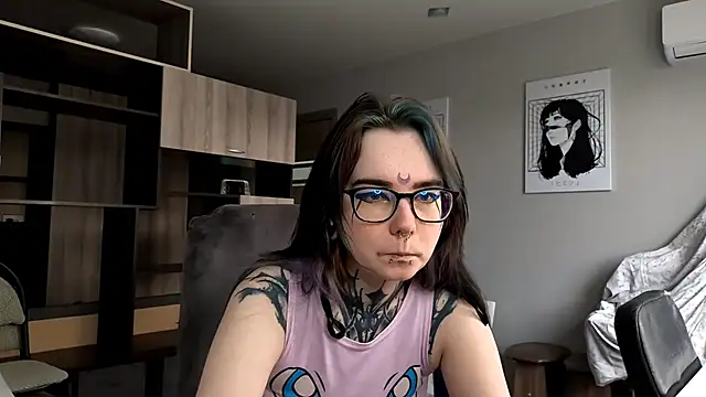 HighelikeGirl online show from October 2025 07:09:02 AM