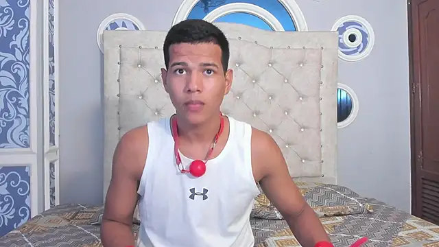 KingStark  online show from December 2025 12:58:02 AM