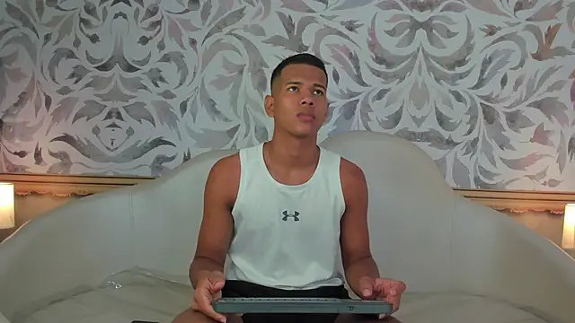 KingStark  online show from December 2025 11:23:02 AM