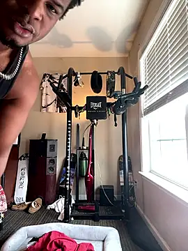 KeYBuMp323 online show from January 2026 03:37:02 PM