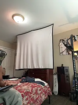 KeYBuMp323 online show from January 2026 05:27:02 PM