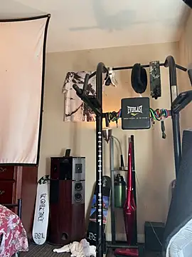 KeYBuMp323 online show from January 2026 03:05:02 PM