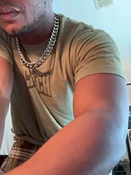 KeYBuMp323 online show from March 2026 03:30:01 PM