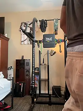 KeYBuMp323 online show from April 2026 03:46:02 PM