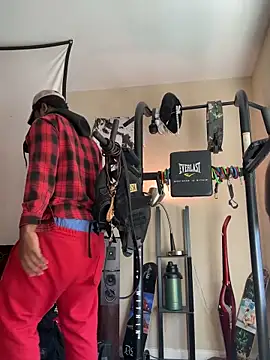 KeYBuMp323 online show from December 2025 03:33:02 PM