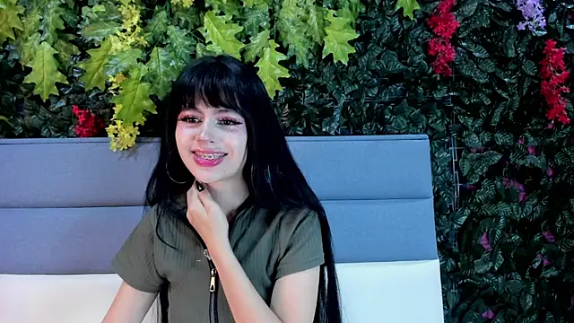 Dita von2 online show from October 2025 12:38:02 PM