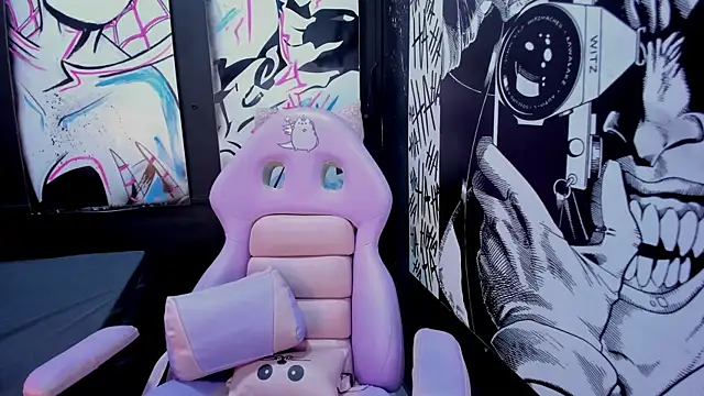 Dita von2 online show from October 2025 11:20:01 AM