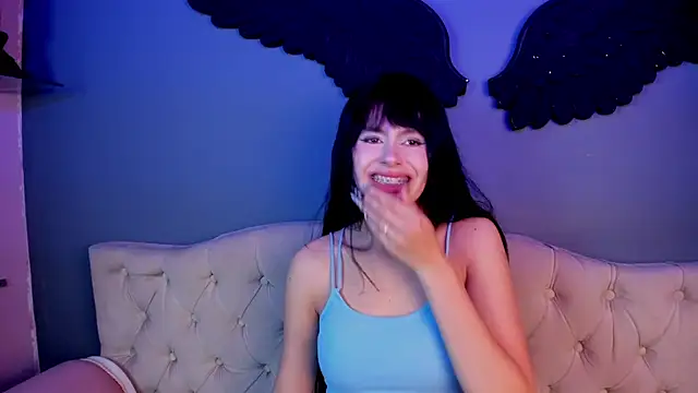 Dita von2 online show from October 2025 11:51:01 AM