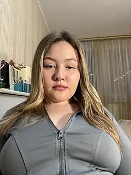 SunshineEmma online show from February 2026 12:43:01 AM