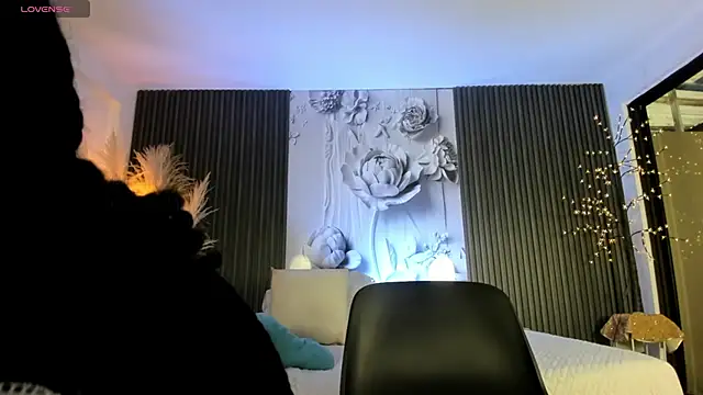 MichellePreston online show from February 2026 12:02:01 PM