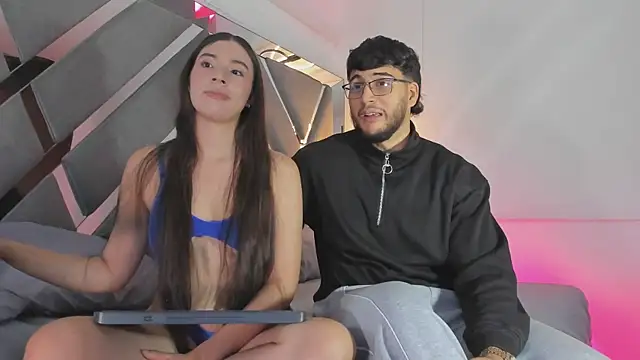 MikeandLucy online show from September 2025 05:32:02 AM
