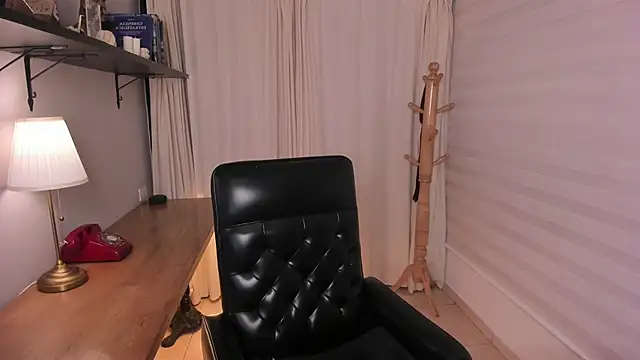 Odette bulgari online show from February 2026 10:37:01 AM