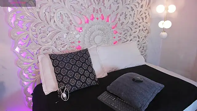 Odette bulgari online show from October 2025 08:22:01 AM