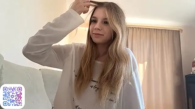 FruityXo online show from September 2025 09:48:02 AM