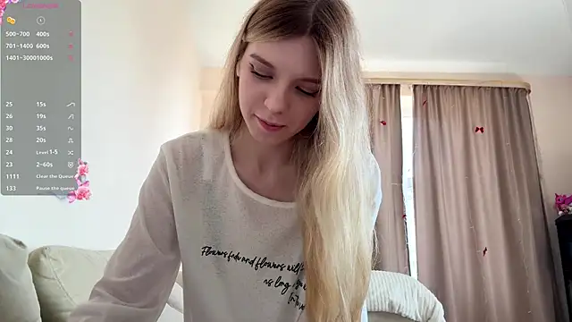 FruityXo online show from June 2026 10:42:02 AM