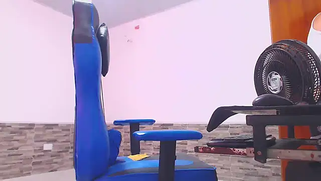 mister cum1999 online show from November 2025 04:35:02 PM