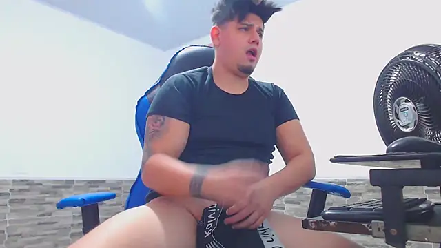 mister cum1999 online show from November 2025 04:13:01 AM