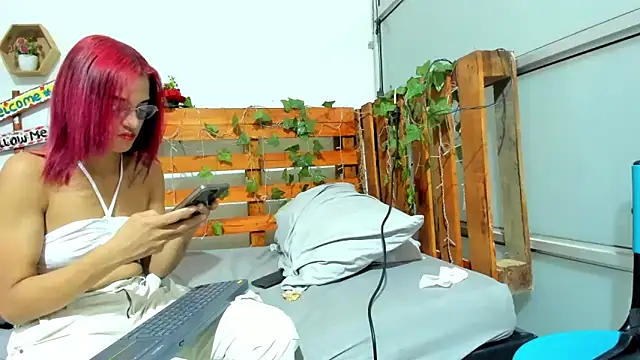 cris dulce online show from January 2026 12:03:02 AM