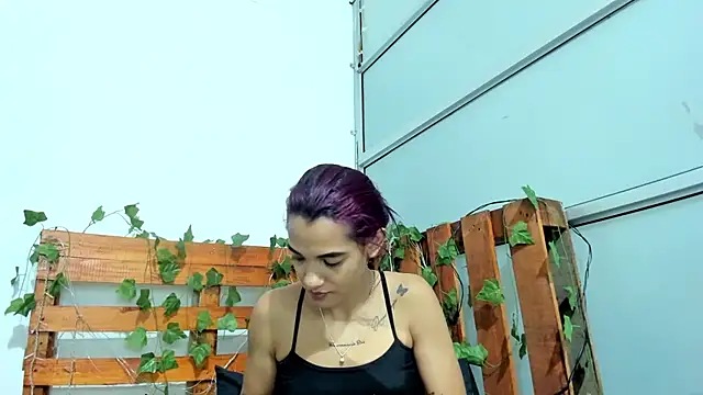 cris dulce online show from February 2026 01:35:02 AM