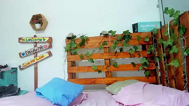 cris dulce online show from March 2026 06:32:01 PM