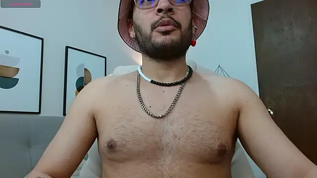   Damian    online show from November 2025 11:09:02 PM