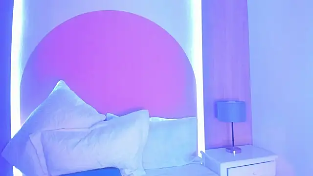 Jasmin hamdan online show from March 2026 08:05:01 PM