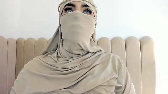 Jasmin hamdan online show from October 2025 06:40:01 PM