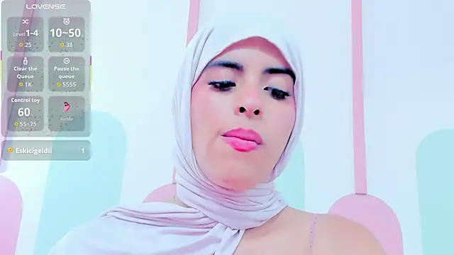 Snapshot of Jasmin_hamdan chatting on April 2026 07:53:02 PM Jasmin hamdan online show from April 2026 07:53:02 PM