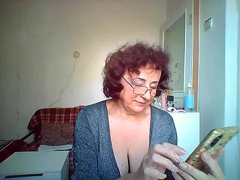 Julia54391 online show from October 2025 08:16:01 AM