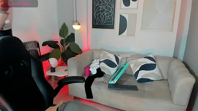 marie bass online show from February 2026 04:06:01 PM