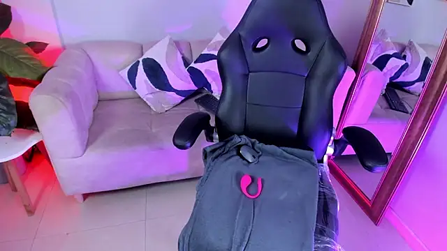 marie bass online show from March 2026 12:24:01 PM