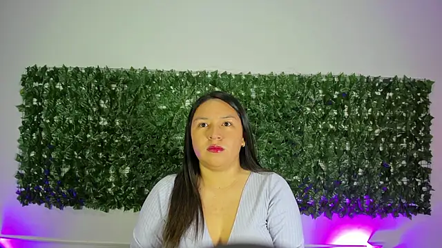 BellaRoux1 online show from February 2026 12:18:02 PM