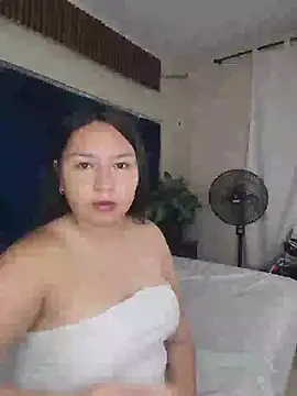 BellaRoux1 online show from February 2026 12:16:01 PM