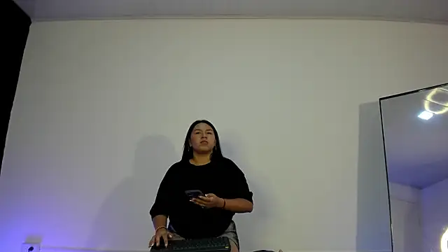 BellaRoux1 online show from September 2025 11:59:02 AM
