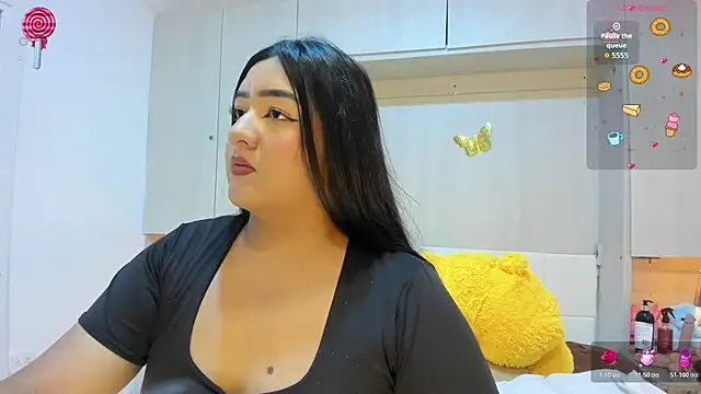 LilyWhitney online show from May 2026 04:07:01 AM