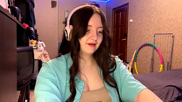 LauretteRagar online show from November 2025 09:20:02 PM