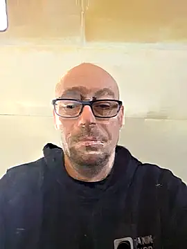 frenchy stud online show from February 2026 10:23:01 AM