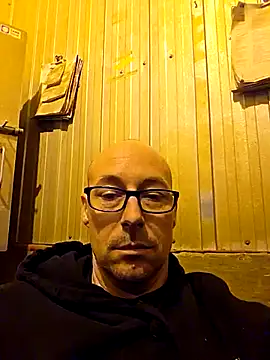 frenchy stud online show from February 2026 04:27:01 PM