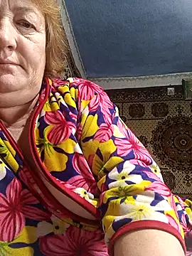 Snapshot of NikaLove49011 chatting on October 2025 08:48:01 AM NikaLove49011 online show from October 2025 08:48:01 AM