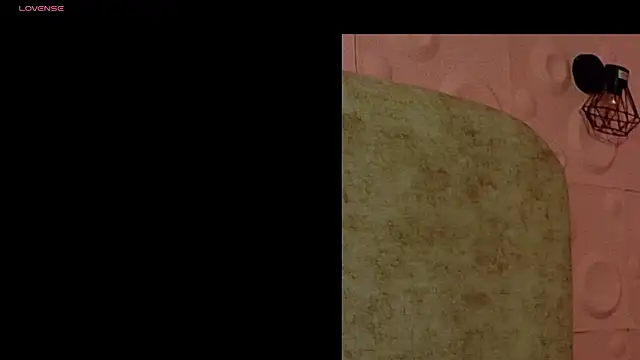 Vanessa 7  online show from October 2025 09:05:02 PM