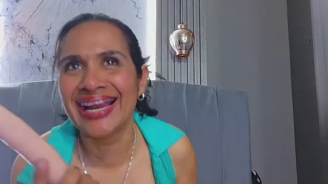 Vanessa 7  online show from May 2026 01:15:02 AM