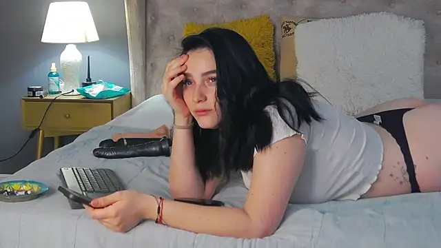 Leah Brooks online show from January 2026 05:23:02 AM