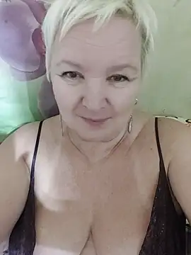 ForgeMeNot51 online show from October 2025 07:26:01 PM